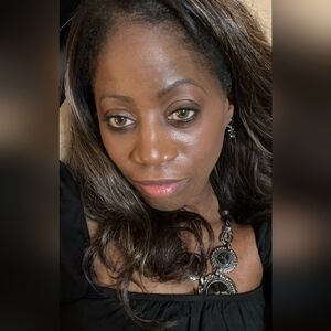 Meet your Posher, Cheryl